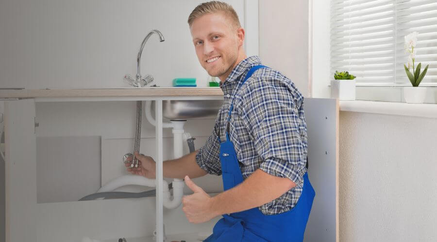 Nighttime Plumber in Fredericksburg, TX